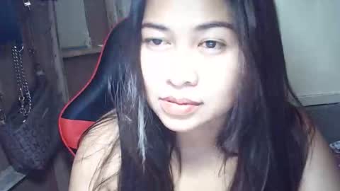 pinaysunday online show from 11/13/25, 11:42