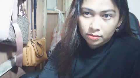 Snapshot of pinaysunday chatting on 02/02/26, 12:37 pinaysunday online show from 02/02/26, 12:37