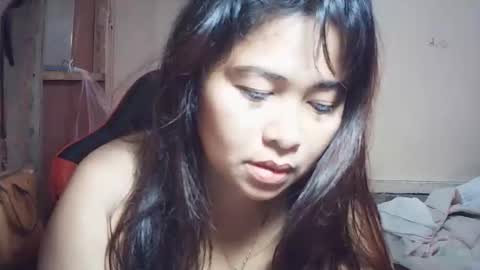 Snapshot of pinaysunday chatting on 02/05/26, 01:54 pinaysunday online show from 02/05/26, 01:54