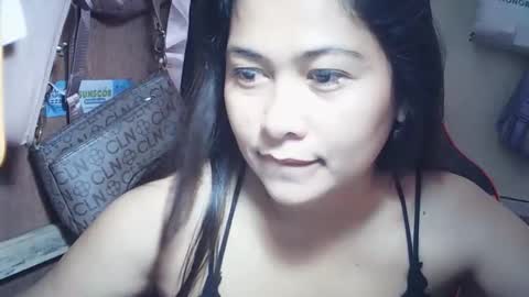 Snapshot of pinaysunday chatting on 02/23/26, 12:09 pinaysunday online show from 02/23/26, 12:09