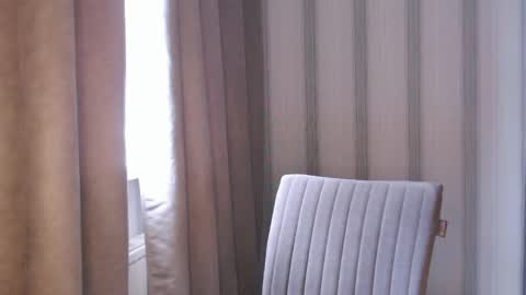       online show from 04/28/26, 06:51