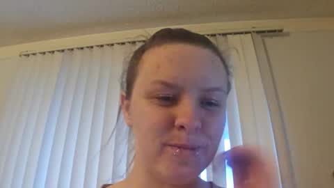 Snapshot of pinessbunny69 chatting on 04/08/26, 12:10 pinessbunny69 online show from 04/08/26, 12:10