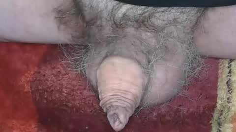 Snapshot of pinholder chatting on 01/08/25, 08:29 Michael online show from 01/08/25, 08:29