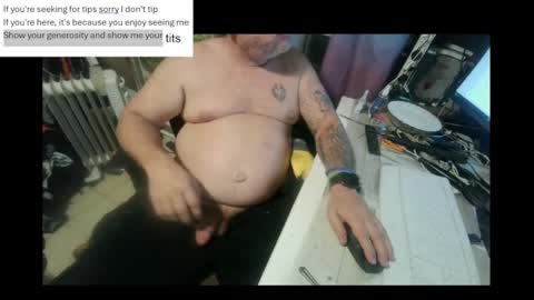 pini_z online show from 03/11/25, 07:58