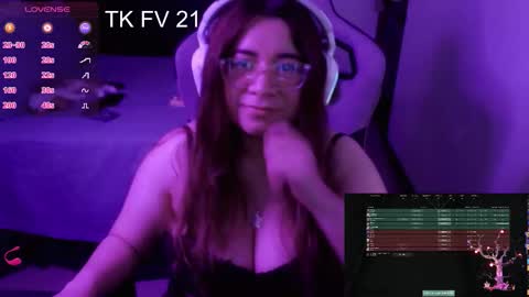 Snapshot of pink_girl0n chatting on 01/07/26, 05:37 Kitty online show from 01/07/26, 05:37