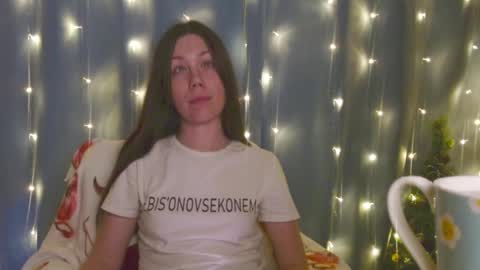 Snapshot of pink_pikachu_ chatting on 01/08/25, 02:14 Pikachu pika online show from 01/08/25, 02:14