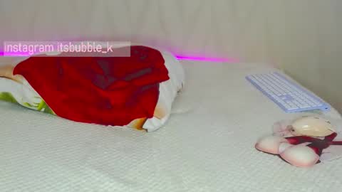 Snapshot of pink_pikachu_ chatting on 02/22/25, 02:17 Pikachu pika online show from 02/22/25, 02:17