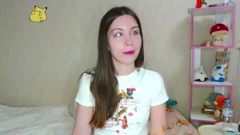 Snapshot of pink_pikachu_ chatting on 09/29/25, 07:30 Pikachu pika online show from 09/29/25, 07:30