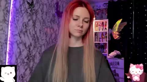 Snapshot of pink_ss chatting on 02/25/26, 12:48 Saly online show from 02/25/26, 12:48