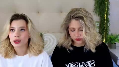 Adele online show from 11/11/25, 08:03