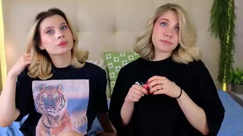 Adele online show from 11/14/25, 10:40