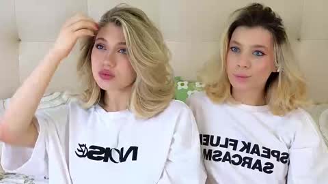 Adele online show from 11/21/25, 08:24