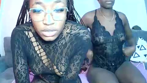 Snapshot of pinkaura_ chatting on 08/05/26, 08:17 PinkyAura online show from 08/05/26, 08:17