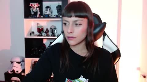 Emily online show from 09/11/25, 01:06