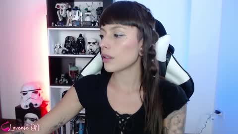 Emily online show from 11/12/25, 07:35