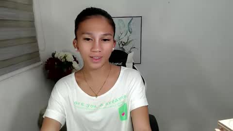 pinkdollbaby_ online show from 04/22/26, 11:45