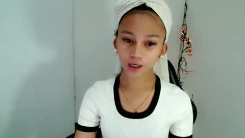 pinkdollbaby_ online show from 05/07/26, 01:00