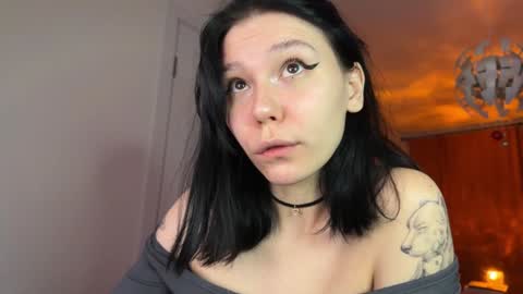 Snapshot of pinkdollylovv chatting on 01/04/25, 06:40 pinkdollylovv online show from 01/04/25, 06:40