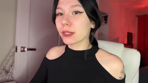 Snapshot of pinkdollylovv chatting on 01/14/25, 10:02 pinkdollylovv online show from 01/14/25, 10:02