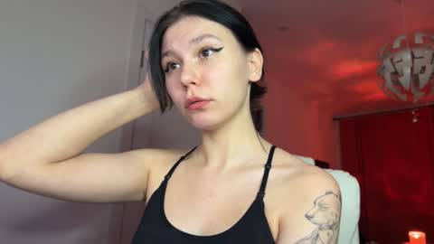 Snapshot of pinkdollylovv chatting on 02/02/25, 09:45 pinkdollylovv online show from 02/02/25, 09:45