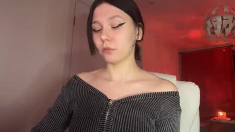 Snapshot of pinkdollylovv chatting on 03/11/25, 10:20 pinkdollylovv online show from 03/11/25, 10:20