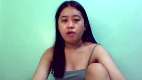 Snapshot of pinkish_shine chatting on 02/25/25, 01:30 Hi its me shine online show from 02/25/25, 01:30