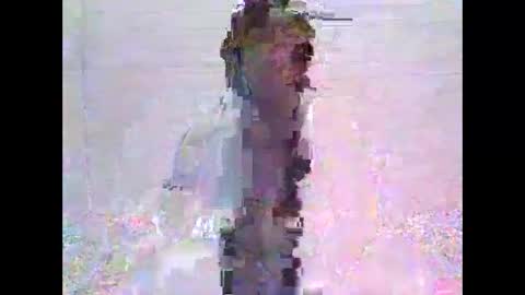 Snapshot of pinkishpusiemom18 chatting on 05/05/26, 01:13 pinkishpusiemom18 online show from 05/05/26, 01:13
