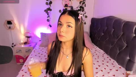 Sarah .. online show from 12/19/24, 07:18