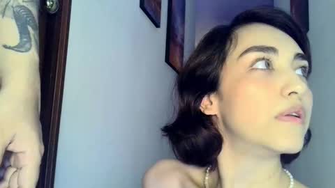 Snapshot of pinkpigss chatting on 12/02/25, 06:30 Lali Milo online show from 12/02/25, 06:30
