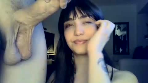 Snapshot of pinkpigss chatting on 03/16/26, 03:12 Lali Milo online show from 03/16/26, 03:12