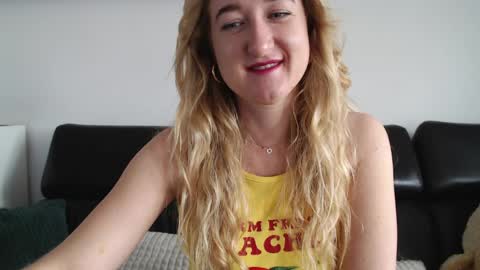 Nice Women  online show from 04/09/26, 11:15