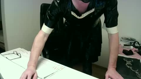 Snapshot of pinkrodex chatting on 01/06/25, 08:39 pinkrodex online show from 01/06/25, 08:39