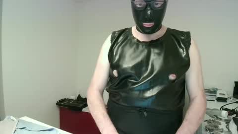 Snapshot of pinkrodex chatting on 02/19/25, 07:16 pinkrodex online show from 02/19/25, 07:16