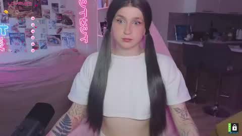 pinkvenom_ online show from 07/13/26, 11:35