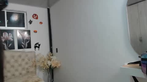 pinky_f00x online show from 10/17/25, 11:51