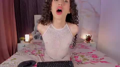 Peachy online show from 06/19/26, 04:06