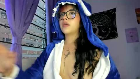 Snapshot of pinky_promiseex chatting on 09/21/25, 10:55 pinky_promiseex online show from 09/21/25, 10:55