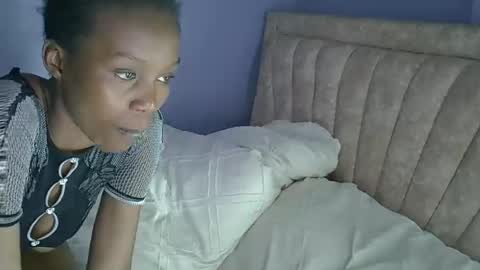 Snapshot of pinkycham chatting on 05/11/26, 09:45 pinkycham online show from 05/11/26, 09:45