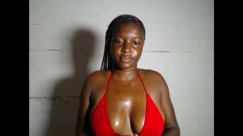 pinkykiki_247 online show from 11/18/25, 04:11