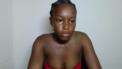 Snapshot of pinkykiki_247 chatting on 03/22/26, 03:37 pinkykiki_247 online show from 03/22/26, 03:37