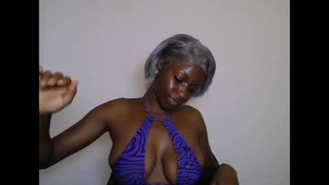 Snapshot of pinkykiki_247 chatting on 04/22/26, 05:43 pinkykiki_247 online show from 04/22/26, 05:43