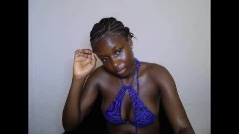 Snapshot of pinkykiki_247 chatting on 04/23/26, 06:03 pinkykiki_247 online show from 04/23/26, 06:03