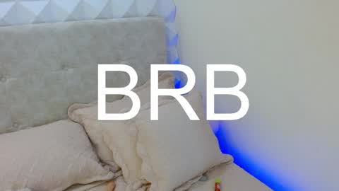Perla online show from 04/29/26, 05:30