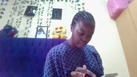 Pinky online show from 11/01/25, 09:33