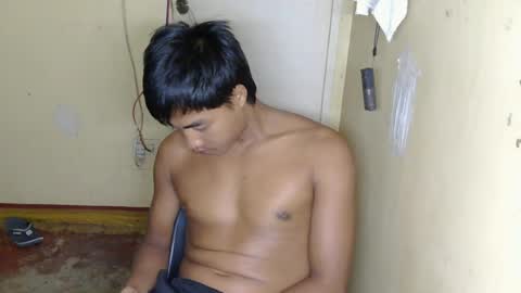 Snapshot of pinoy_brix chatting on 07/10/26, 10:45 pinoy_brix online show from 07/10/26, 10:45
