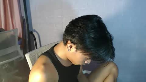 pinoy_palautogxxx online show from 04/26/26, 03:21