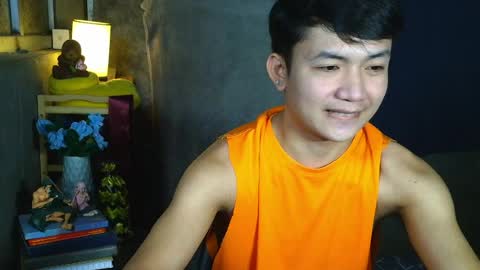 Snapshot of pinoy_petitehugecock chatting on 03/21/26, 01:58 alex online show from 03/21/26, 01:58