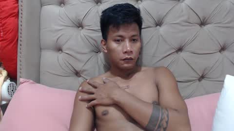 Snapshot of pinoydacks chatting on 02/24/25, 12:48 pinoydacks online show from 02/24/25, 12:48