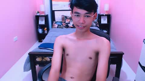 Snapshot of pinoydaksstream chatting on 06/17/26, 12:46 pinoydaksstream online show from 06/17/26, 12:46