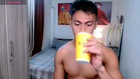 ethan online show from 02/28/25, 09:47